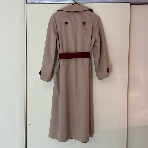 Vintage Etienne Aigner Reversible Burgundy Tan Trench Coat Belted Wrap Size 6 - Picture 3 of 16